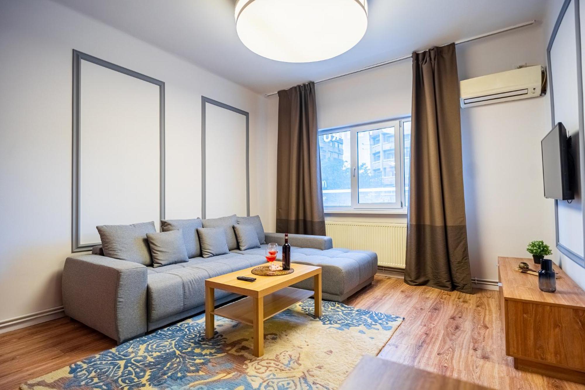 Cozy Apartments Near Calea Victoriei Bucharest Exterior photo